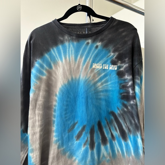 Pac Sun blue, black, gray and white long sleeve tie dye shirt - Picture 2 of 11
